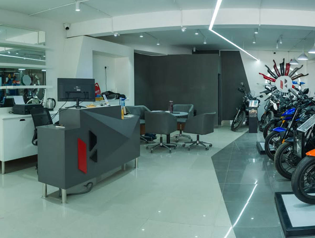 HeroShowroom – Genesis Construction